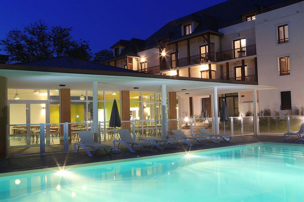 Comfort Aparthotel Lourdes L'Acacia Exterior foto
