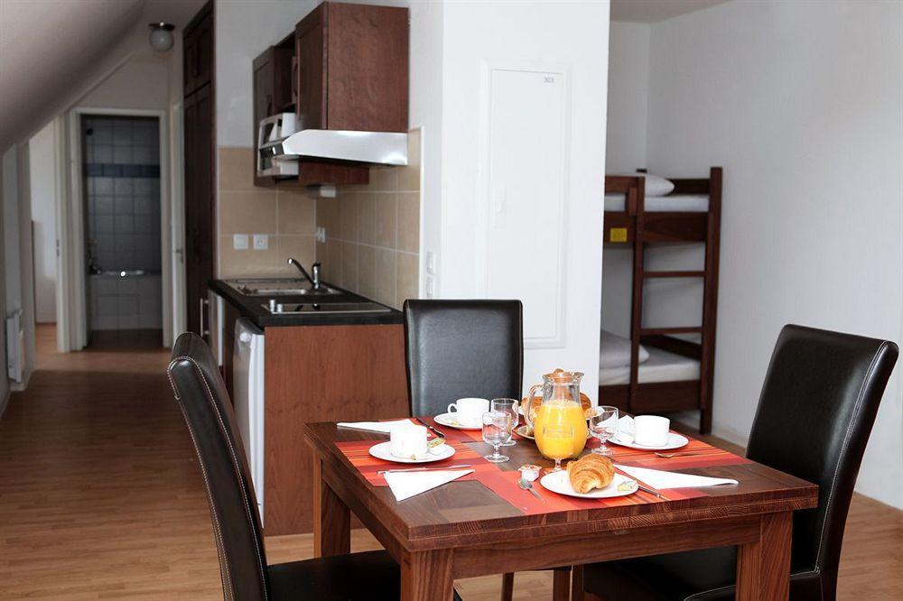 Comfort Aparthotel Lourdes L'Acacia Exterior foto
